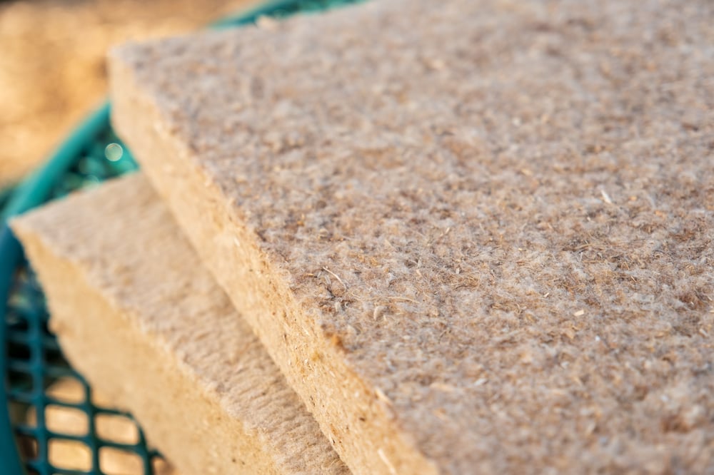 Biodegradable hemp insulation